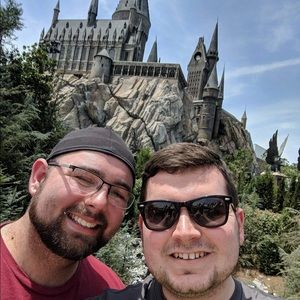 Meet your Posher, Devin